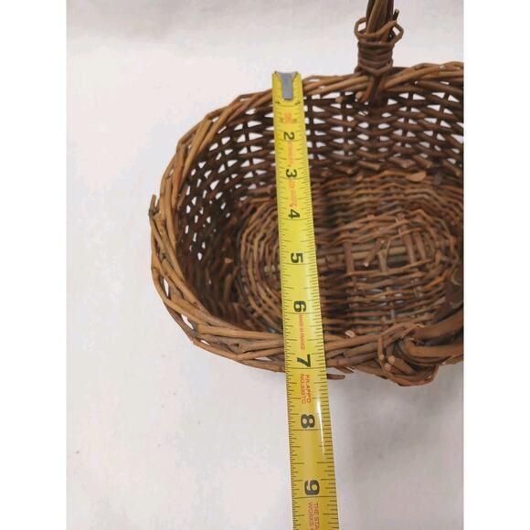 Antique Primitive Grapevine Twig Branches Basket Woven Berry Picking Holiday Old - Picture 10 of 14